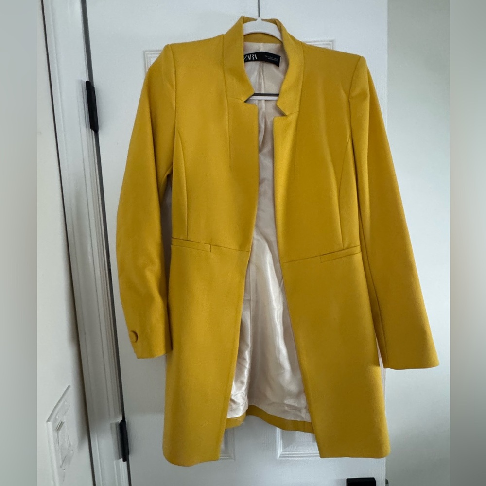 Zara Yellow Blazer Modern Minimalist Design